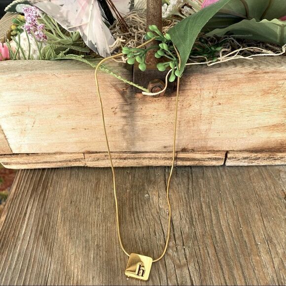 💍RUSTIC CUFF KATE FORTY EIGHT GOLD COLOR NECKLACE w/ initial “h”. ECU! - Picture 1 of 9